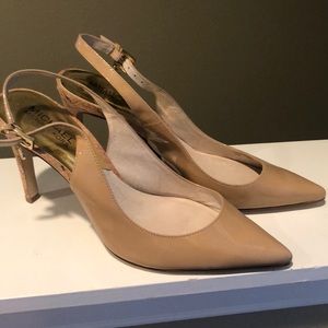 Michael Kors pumps